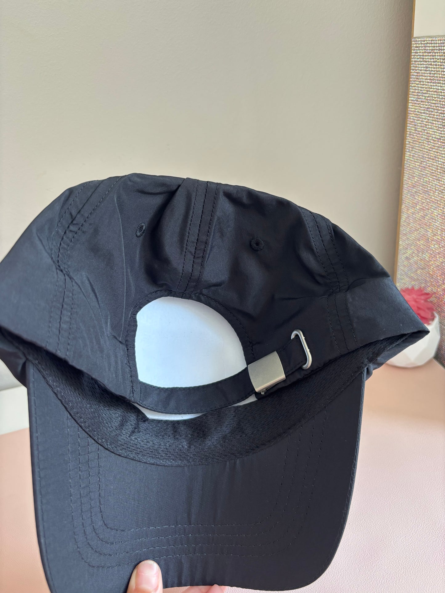 Gorro alo negro clásico