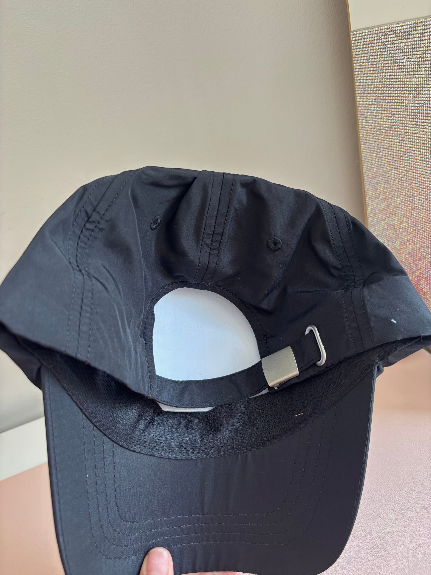 Gorro alo negro clásico