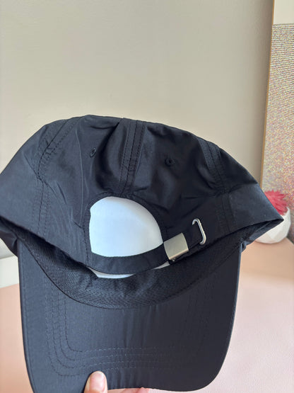 Gorro alo negro clásico