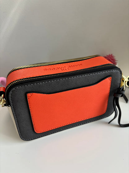 Bandolera MJ negro/naranjo