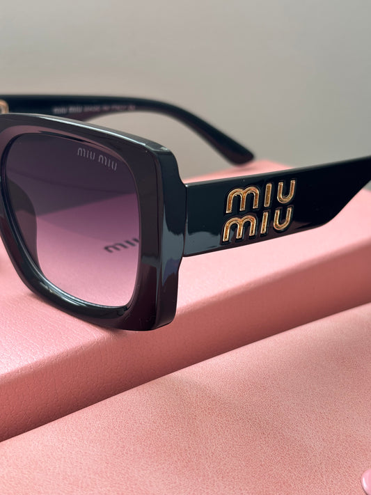 Gafas miu negro grandes