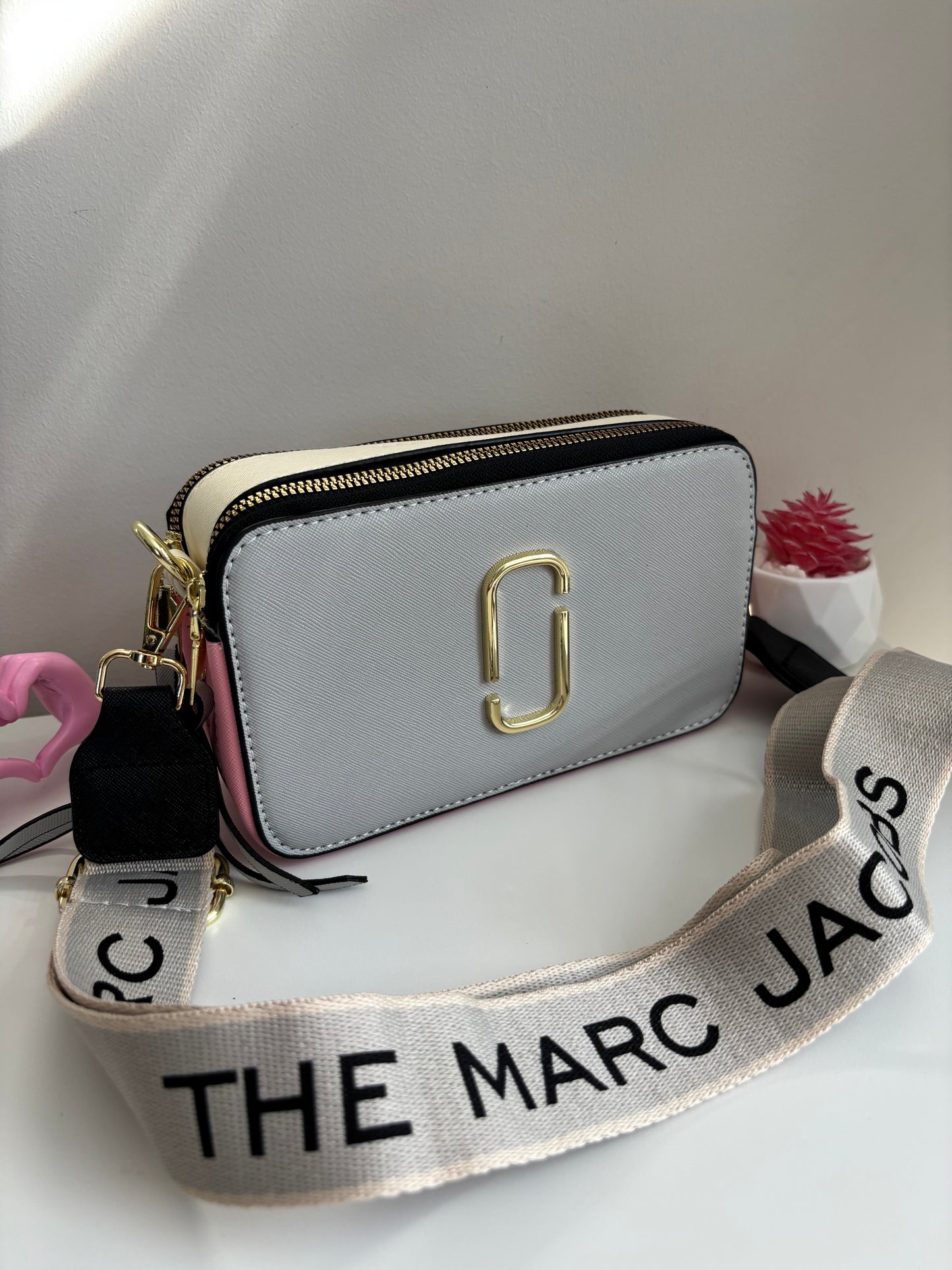 Bandolera gris MJ